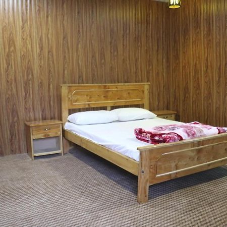 Golden Peak Guest House Gilgit Exteriér fotografie