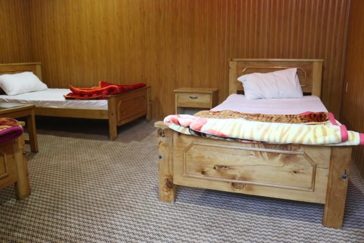 Golden Peak Guest House Gilgit Exteriér fotografie