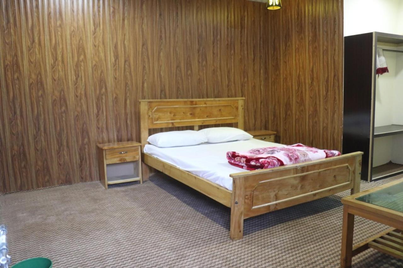 Golden Peak Guest House Gilgit Exteriér fotografie