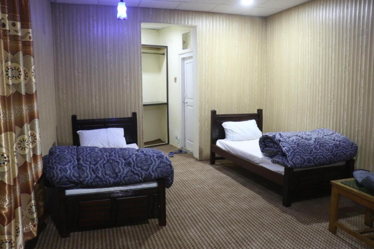 Golden Peak Guest House Gilgit Exteriér fotografie