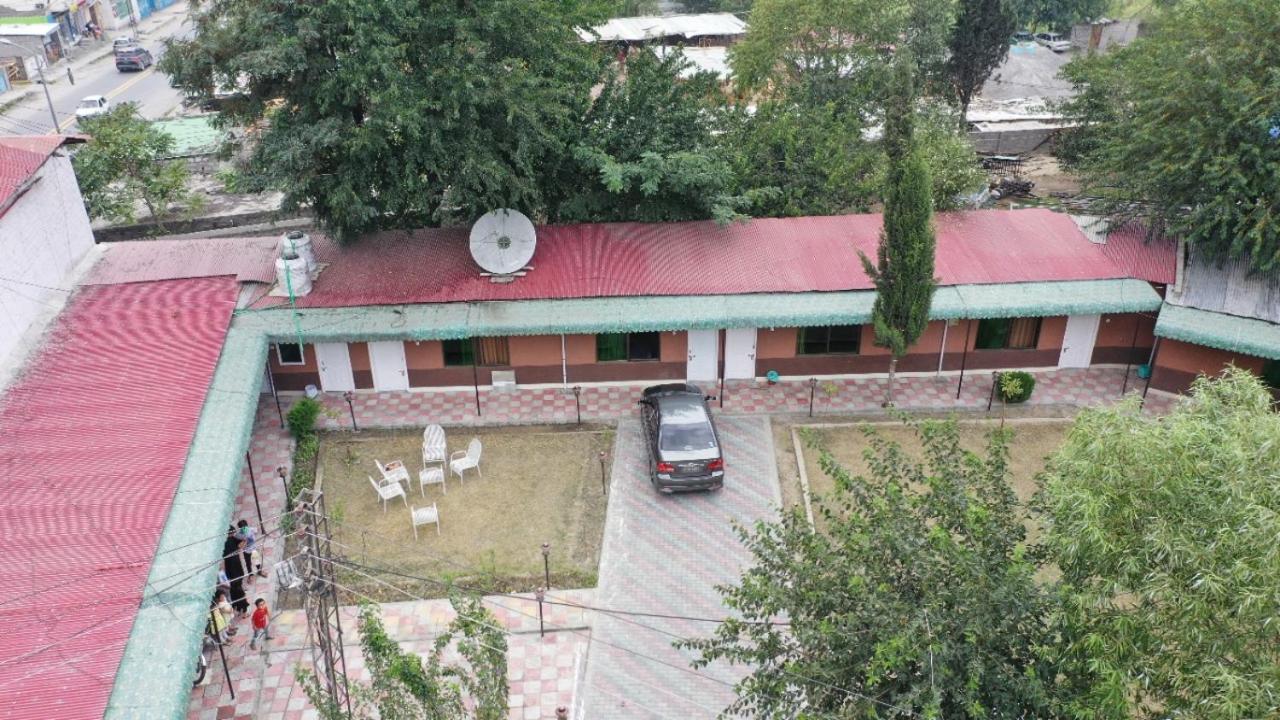 Golden Peak Guest House Gilgit Exteriér fotografie
